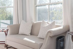 The Old Bank House Bed & Breakfast