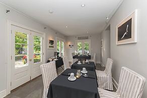 The Old Bank House Bed & Breakfast