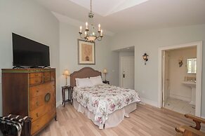 The Old Bank House Bed & Breakfast