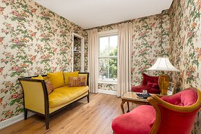 The Old Bank House Bed & Breakfast