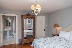 The Old Bank House Bed & Breakfast