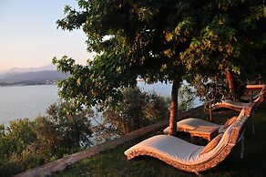 Ece Hotel Sovalye Island