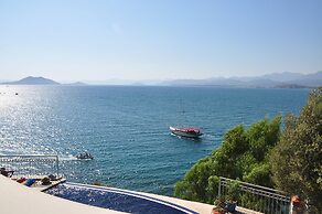 Ece Hotel Sovalye Island