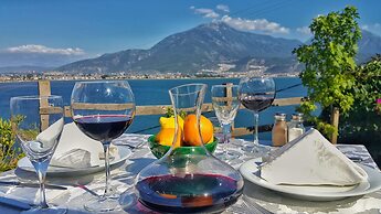 Ece Hotel Sovalye Island