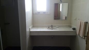 Ece Hotel Sovalye Island