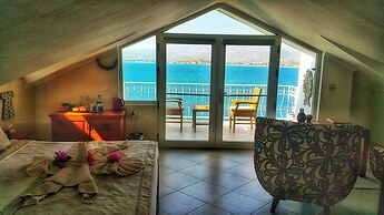 Ece Hotel Sovalye Island