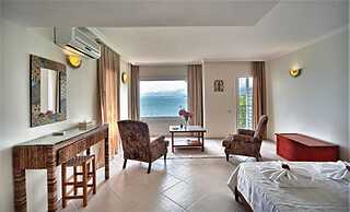 Ece Hotel Sovalye Island