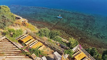 Ece Hotel Sovalye Island