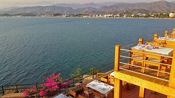 Ece Hotel Sovalye Island