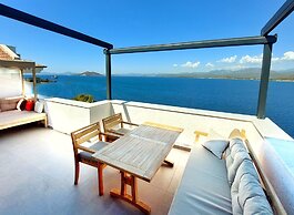 Ece Hotel Sovalye Island