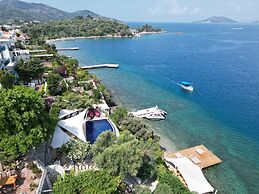 Ece Hotel Sovalye Island