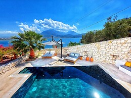 Ece Hotel Sovalye Island