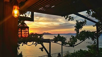 Ece Hotel Sovalye Island