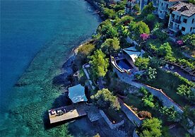 Ece Hotel Sovalye Island