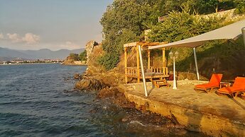 Ece Hotel Sovalye Island