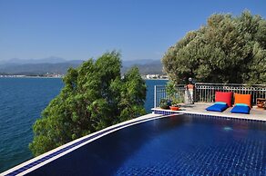 Ece Hotel Sovalye Island