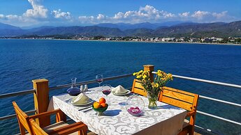 Ece Hotel Sovalye Island