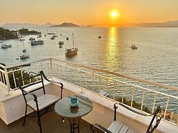 Ece Hotel Sovalye Island