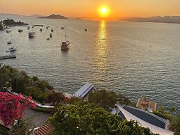 Ece Hotel Sovalye Island