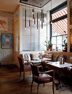 Artist Residence London