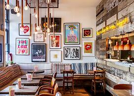 Artist Residence London