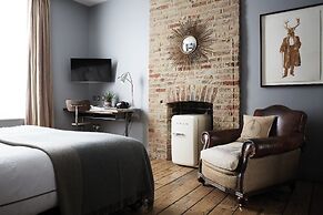 Artist Residence London