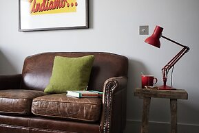 Artist Residence London