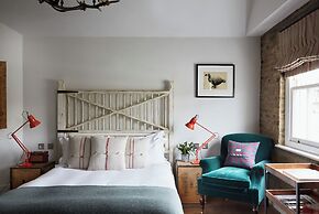 Artist Residence London
