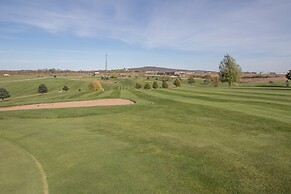 Deer Valley Lodge & Golf