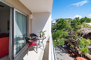 Skyline 24th by Playa Paradise