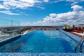 Skyline 24th by Playa Paradise
