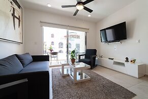 Skyline 24th by Playa Paradise