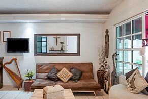 Boca Inn Hotel & Suites