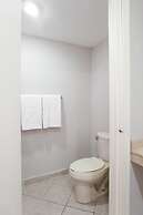 Boca Inn Hotel & Suites