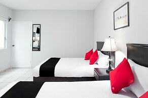 Boca Inn Hotel & Suites