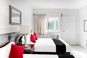 Boca Inn Hotel & Suites