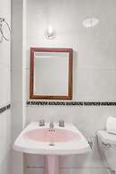 Boca Inn Hotel & Suites