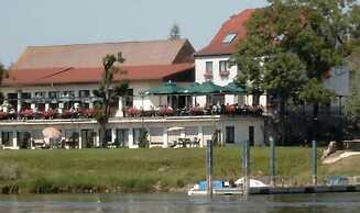 Elbterrassen zu Brambach