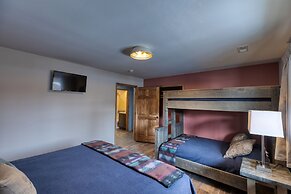 Lewis and Clark Resort
