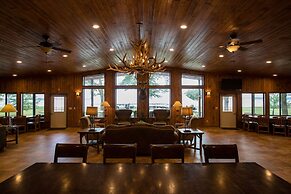 Lewis and Clark Resort