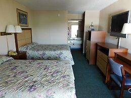 Camilla Inn & Suites