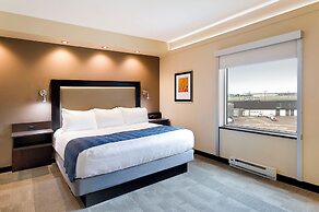 AeroStay Hotel
