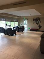 AeroStay Hotel
