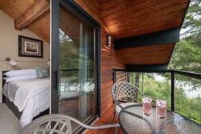 Mount Robson Mountain River Lodge