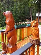 Mount Robson Mountain River Lodge