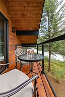 Mount Robson Mountain River Lodge