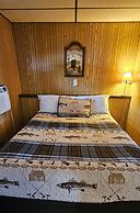Lakeshore Motel Ice Lake