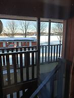 Lakeshore Motel Ice Lake