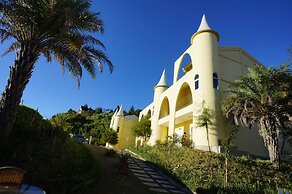 Cingjing Brilliant Twins of Seattle