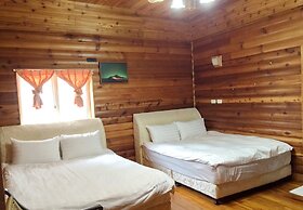 Cingjing Brilliant Twins of Seattle